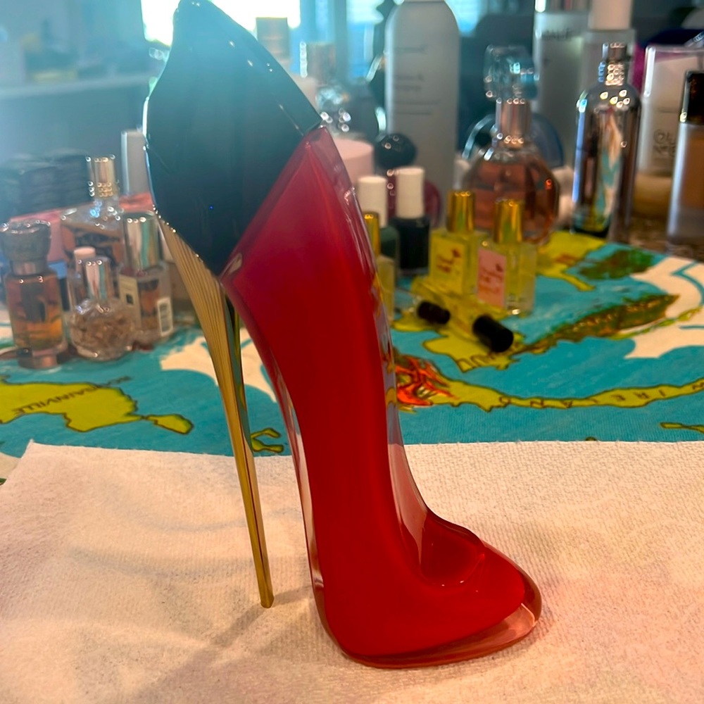 Carolina Herrera Very Good Girl 2.7 oz FREE SHIPPING